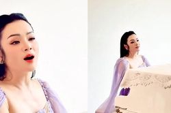 Phó giáo sư Tân Nhàn gợi cảm chơi đàn, ca sĩ Hòa Minzy ngày càng nhuận sắc