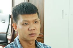 Nghi phạm Trần Phúc Hiền ra đầu thú sau khi đâm chết nam thanh niên trên đường
