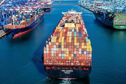 Hỗ trợ 100 doanh nghiệp Việt đầu tư ra nước ngoài, 30% theo phương thức M&A