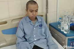 Sợ bố mẹ phải bán nhà, nam sinh mắc ung thư ở Bắc Ninh nhiều lần xin rời viện