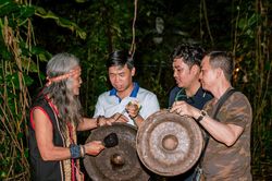 Im lìm giữa núi rừng, bản làng ở Măng Đen bất ngờ 'thức giấc'