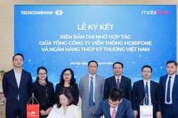MobiFone và Techcombank ký kết hợp tác toàn diện