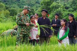 Nâng cao hiệu quả tuyên truyền ở Tây Bắc: Khi thấy lợi ích, dân sẽ làm theo