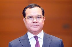 Ông Nguyễn Đình Khang làm Bộ trưởng Bộ Dân tộc và Tôn giáo