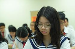 Hà Nội giữ 3 môn thi vào lớp 10 công lập, học sinh vẫn chạy đua đến kiệt sức
