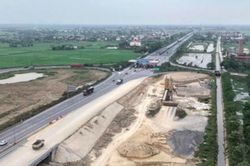 Mở rộng cao tốc Cao Bồ - Mai Sơn: Tăng tốc về đích, tháo 'điểm nghẽn' trục Bắc - Nam