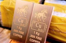 Chuyên gia: Giá đồng có thể tăng mạnh hơn vàng và bạc?
