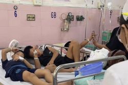 Hơn 100 học sinh ở TP Hồ Chí Minh có triệu chứng ngộ độc thực phẩm