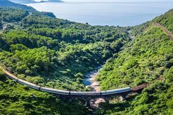 Hơn 44.000 vé tàu dịp lễ 30.4 đã bán, tăng chuyến từ TP.HCM