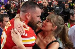 Taylor Swift ấn định ngày cưới với Travis Kelce