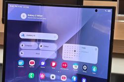 Galaxy Z TriFold bất ngờ tái xuất: Samsung đang ấp ủ 'cú nổ' lớn tiếp theo?