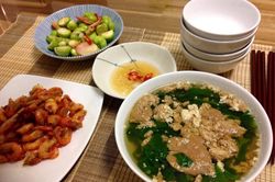 Xu hướng sống giản dị, ăn kiểu 'nhà nghèo' để cứu trái tim