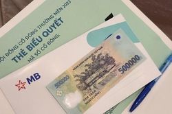 Số lượng đăng ký quá đông, MB dừng phát tiền 'ăn trưa' cho cổ đông