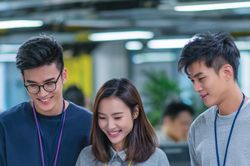 AI đang làm thay đổi bản chất của công việc cấp đầu vào như thế nào?