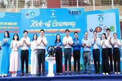 Phát động Tuần lễ 'Sinh viên Thành phố Hồ Chí Minh tự tin hội nhập' năm học 2025-2026