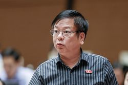 Đề nghị chủ tịch xã được ủy quyền ký giấy kết hôn, chứng tử có yếu tố nước ngoài