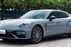 Đi xe sang Porsche 7 tỷ biển ngũ quý 2, chủ xe vẫn chi 200 triệu độ 'lên đời'