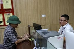 Sau tinh giản biên chế, có được quay lại làm việc?