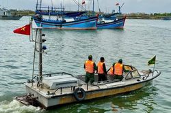 Đắk Lắk: Điểm tựa cho ngư dân vươn khơi bám biển