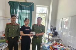 Ra mắt mô hình 'Sẻ chia nỗi đau tai nạn giao thông'