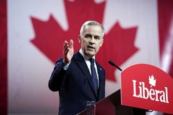 Thủ tướng Mark Carney củng cố quyền lực với đa số tuyệt đối tại Quốc hội Canada