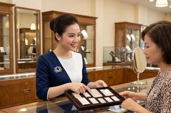 Giá bạc hôm nay 14/4: Bạc Phú Quý bật tăng theo thế giới