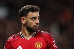 Bruno Fernandes chỉ đích danh 'thủ phạm' khiến MU thua Leeds