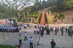 Trục xuất 30 người nước ngoài do vi phạm pháp luật tại Khánh Hòa