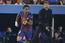 Lamine Yamal khích HLV Simeone, tuyên bố lớn Barca đấu Atletico