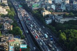 Hà Nội công bố chi tiết các hướng tránh ùn tắc dịp nghỉ lễ Giỗ Tổ Hùng Vương và 30/4 - 1/5