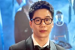 Vận động viên vô địch quốc gia đổi đời, tiết lộ cát-sê tăng sau phim 'Mưa đỏ'
