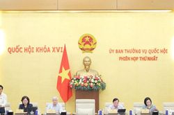 Ủy ban Thường vụ Quốc hội tiếp tục Phiên họp thứ Nhất