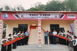 Hỗ trợ thư viện cho trẻ em khó khăn xã Thiên Phủ, tỉnh Thanh Hóa