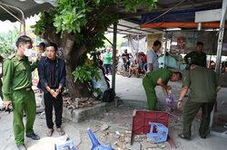 'Bỗng dưng' nhớ lại mâu thuẫn cũ, 3 đối tượng đánh hội đồng khiến 1 người tử vong