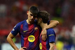 'Công thức thảm họa' nhấn chìm Barcelona
