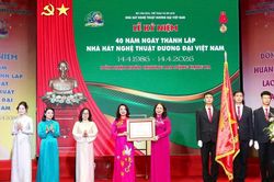 Hành trình 40 năm rực rỡ của Nhà hát Nghệ thuật đương đại Việt Nam