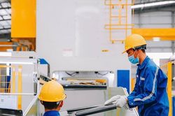 Đầu tư Thương mại SMC (SMC) lãi gần 200 tỷ đồng, kiểm toán vẫn lưu ý áp lực thanh khoản và khoản phải thu liên quan đến doanh nghiệp bất động sản