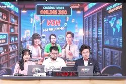 Toàn bộ quy trình phát thanh trực tiếp được tích hợp trong một người dẫn