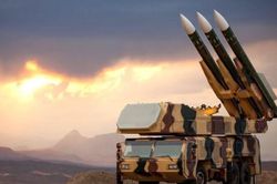 Iran bắn hạ MQ-4C Triton Mỹ tại Vịnh Ba Tư hay tự rơi, ẩn số công nghệ đằng sau
