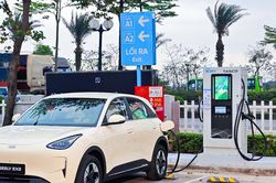 Cách Geely hóa giải bài toán khó nhất của xe điện tại thị trường Việt