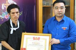 Truy tặng Huy hiệu 'Tuổi trẻ dũng cảm' cho nữ sinh tử vong khi cứu bạn đuối nước