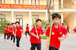 Học sinh Ninh Bình tích cực luyện tập hướng tới Lễ hội Hoa Lư