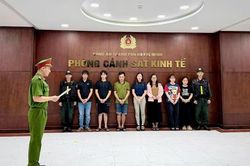 Tp.HCM triệt phá đường dây đổ thải và mua bán hóa đơn trái phép