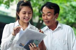 Chi tiêu cho con mùa thi: Phụ huynh 'rò rỉ tiền' mà không để ý