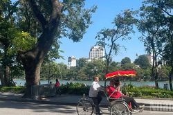 Thời tiết ngày 16/4: Bắc Bộ ngày nắng, đêm có mưa rào và dông