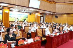Lạng Sơn: Thông qua 12 nghị quyết quan trọng tại kỳ họp chuyên đề