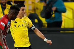 Al Nassr thắng trận, Ronaldo tiệm cận chức vô địch Saudi Pro League