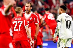 Real Madrid thua đau Bayern: Giữa kiêu hãnh và cảnh trắng tay