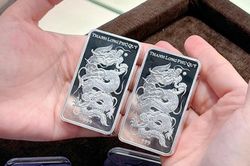 Gi&aacute; bạc h&ocirc;m nay 16/4/2026: Bạc thỏi giảm tới 747.000 đồng