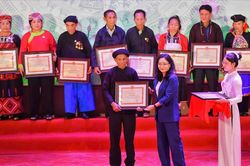 Gắn bảo tồn văn hóa với du lịch, tạo sinh kế bền vững cho đồng bào